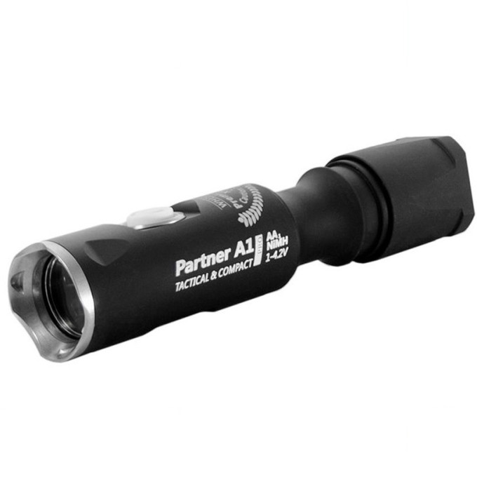 Тактический фонарь ARMYTEK PARTNER A1 PRO V3 XP-L F02702SC